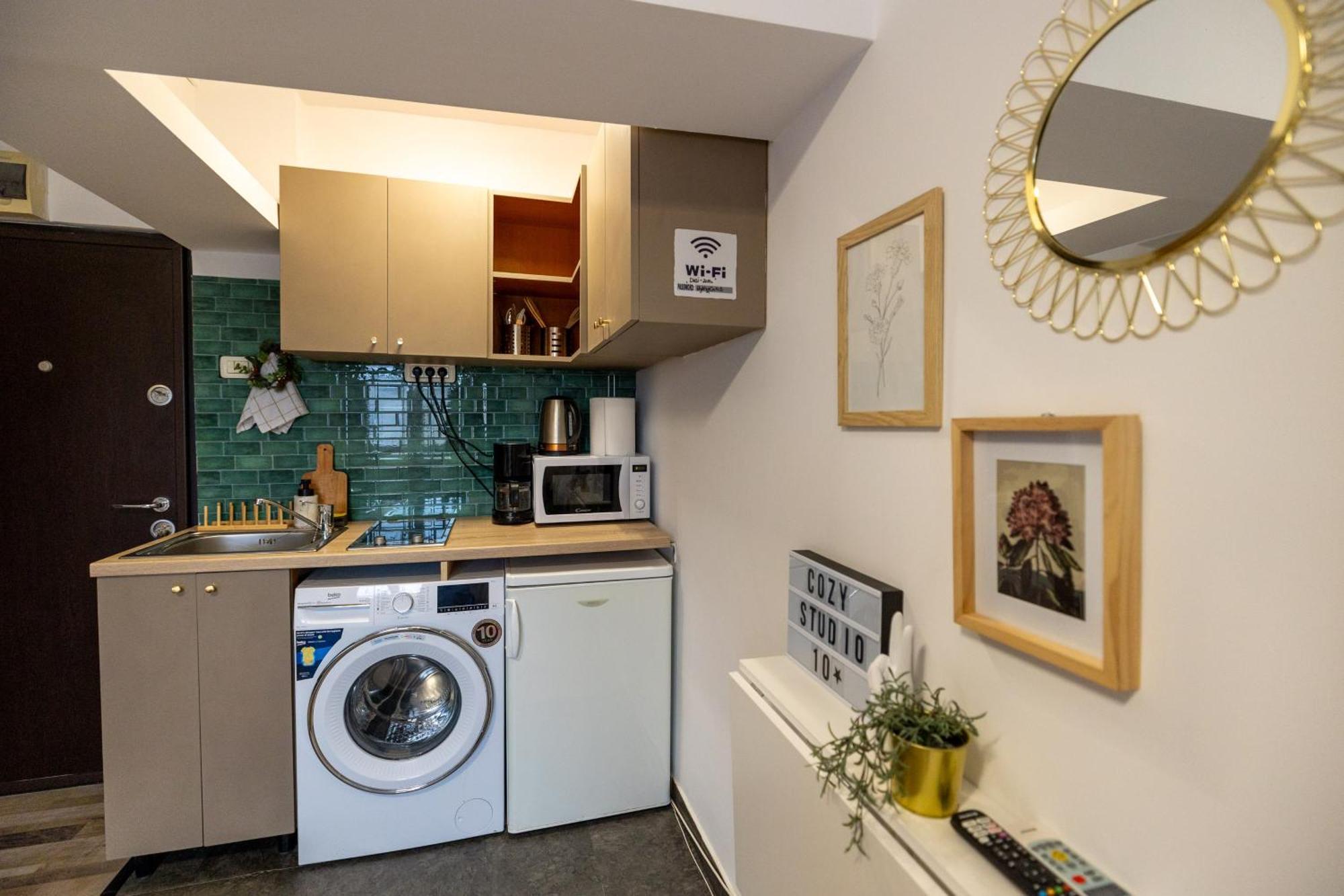 Cozy Studio Retreat - Quiet, Premium Stay Timisoara Esterno foto